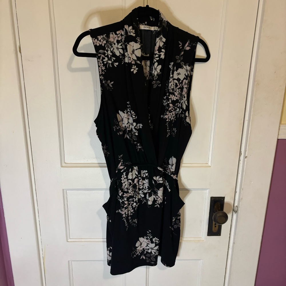Ricki's Dress XXL Floral With Pockets Sleeveless Mini Elegant Black and White